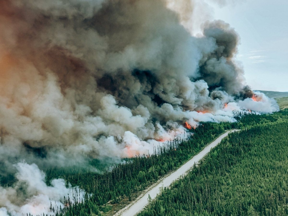 Cree Community Orders Evacuation Due to Heavy Smoke