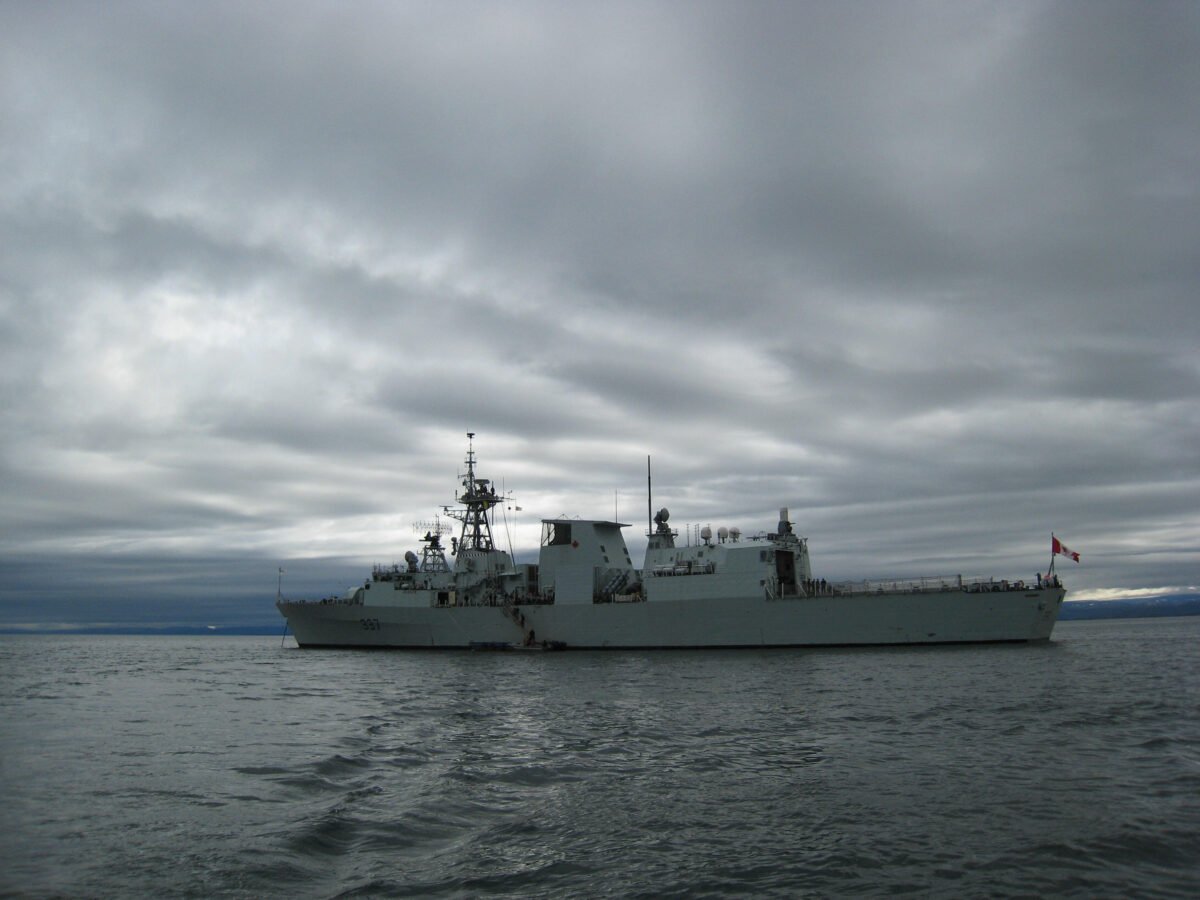 HMCS Fredericton is on manoeuvres in Frobisher Bay at the southern tip of Baffin Island, taking part in a sovereignty exercise in a file photo. (Michel Comte/AFP via Getty Images)