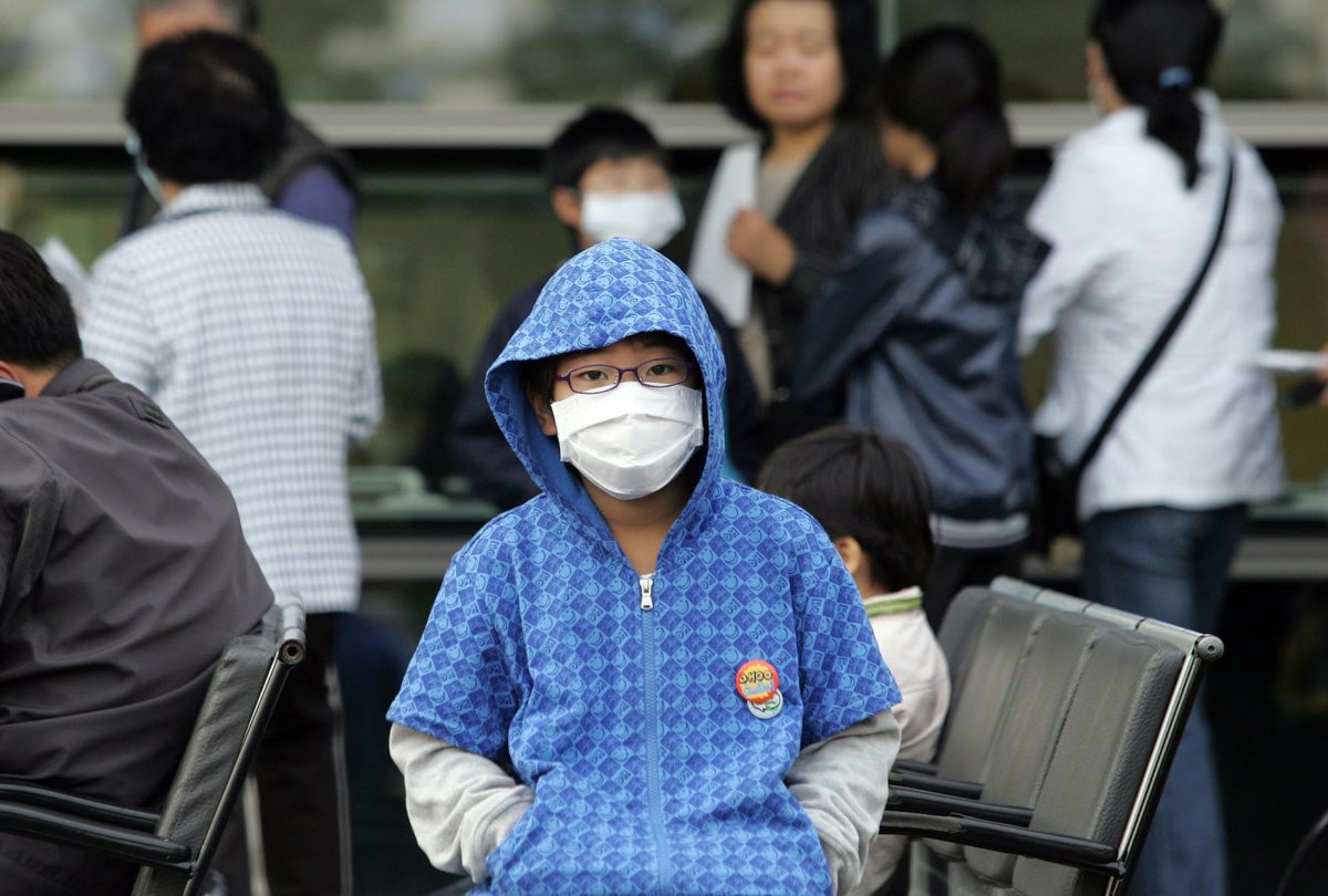 A file image of a boy waiting for a medical test at Korea University Hospital on October 27, 2009, in Seoul, South Korea. (Chung Sung-Jun/Getty Images)