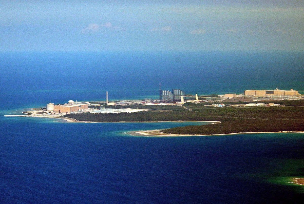 An aerial view of the Bruce Power nuclear generating station in Kincardine, Ont., in a file photo. (The Canadian Press/ J.P. Moczulski)