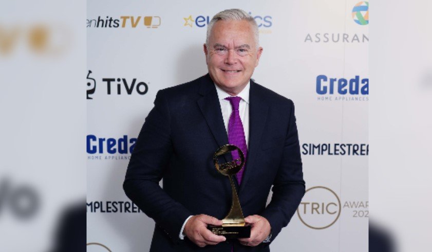 Huw Edwards with the Live Event award for the State Funeral of Queen Elizabeth II at the TRIC (The Television and Radio Industries Club) awards at the Grosvenor House Hotel in London on June 27, 2023. (PA)