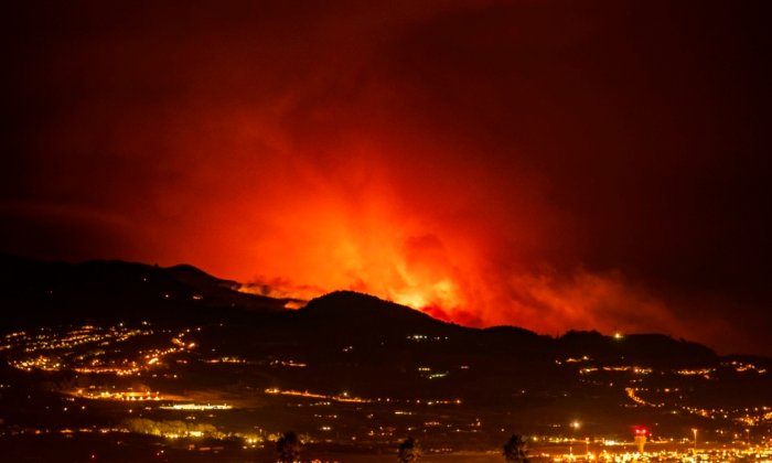 Thousands More Evacuated as Tenerife Fire Rages on Spain's Canary Islands