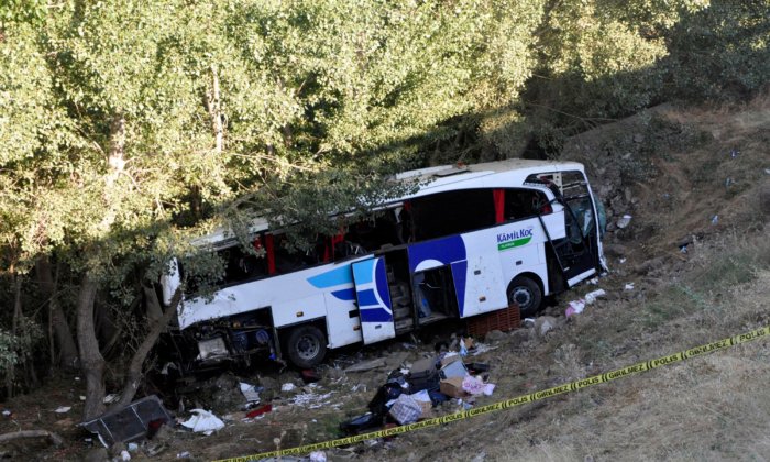 A Bus Crashes Off the Road in Central Turkey, Leaving 12 Passengers Dead