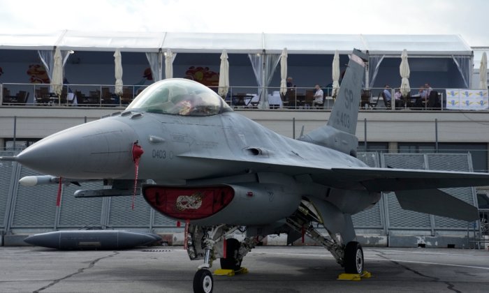 US Will Start Training Ukrainian Pilots on F-16s at Air Base in Arizona