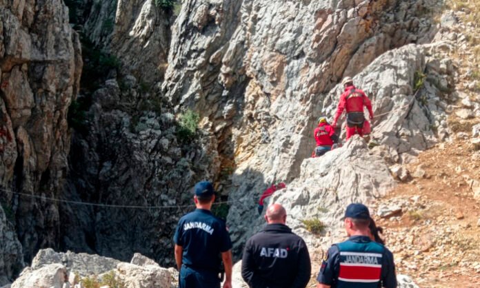 An American Researcher Is Trapped More Than 3,000 Feet Inside a Cave in Southern Turkey
