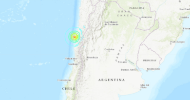 Powerful 6.6-Earthquake Strikes Off Coast of Chile and Is Felt in Neighboring Argentina