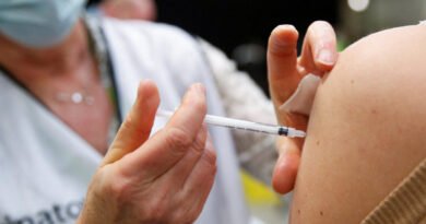Australian Regulators Back Pfizer, Moderna for Omicron XBB.1.5 Vaccination