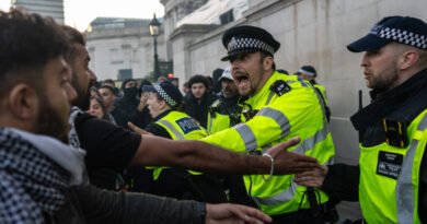 Police Seen as 'Playing Favourites' With Protests, Braverman Says