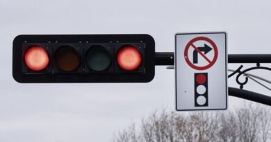 Cities Look to Copy Montreal's Ban of Right Turns on Red, but Safety Data Lacking