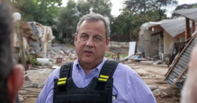 Christie Visits Kibbutz Attacked During Oct. 7 Hamas Terrorist Massacre