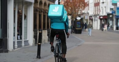 Deliveroo Do Not Have to Offer Collective Bargaining to Riders, Rules UK Supreme Court