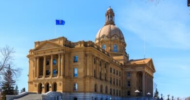 Alberta to Replace Ethics Commissioner and Chief Electoral Officer