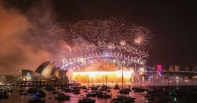Australia Readies to Welcome in the New Year