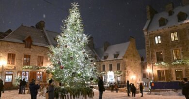'War on Christmas': Movement to Cancel Holiday in Canada Seen Before in Communist Regimes