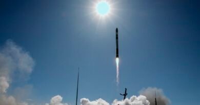 Rocket Lab Launches Japanese Satellite From Space Company's Complex in New Zealand