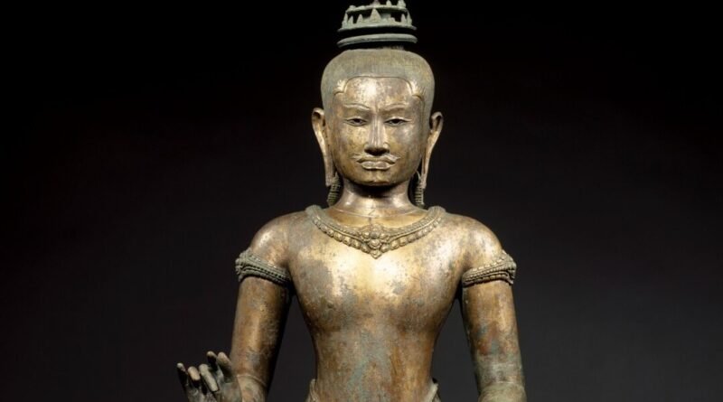 New York's Metropolitan Museum Will Return Stolen Ancient Sculptures to Cambodia and Thailand