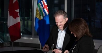 Alberta Third Province to Sign Health-Care Funding Deal With Ottawa