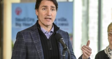 Trudeau Says Cabinet Using ‘Team Canada’ Approach to Prepare for US Elections