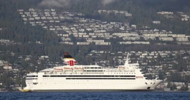 ‘Floatel’ Ship Arrives in BC Waters to House LNG Construction Workers in Squamish