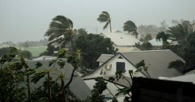 Cyclone Causes Heavy Flooding, 1 Death in Mauritius After Also Battering French Island of Reunion