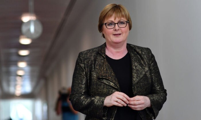 WA Liberal Senator Linda Reynolds Bows Out of Politics Before Election