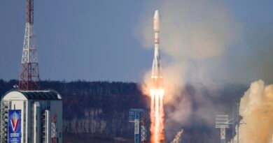 Russian Rocket Successfully Puts Iranian Satellite Into Orbit