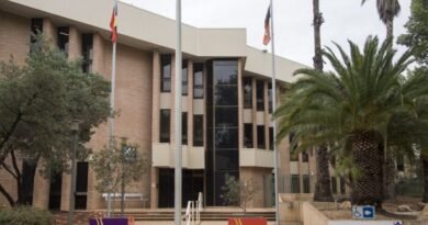 Curfew Fails to Wipe out Youth Crime Wave in Red Centre