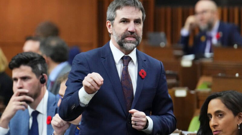 Guilbeault Calls Saskatchewan Premier ‘Immoral’ for Breaking Carbon-Price Law