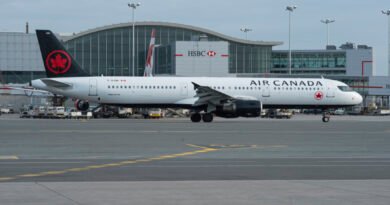 Woman Gives Birth on Toronto-Bound Air Canada Flight