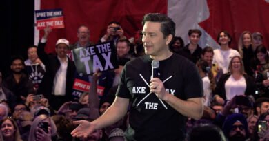 Poilievre’s ‘Axe the Tax’ Rally in Toronto Draws Thousands