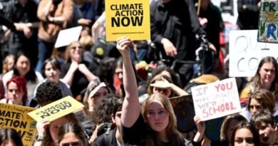 Climate Activists to be Charged After Blockade in Melbourne CBD