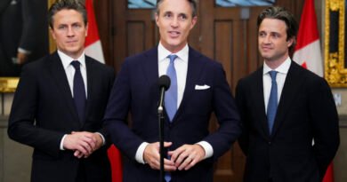 ‘He Is Smiling Down’: Brian Mulroney’s Sons Touched by Canadians’ Tributes