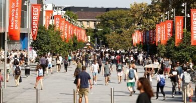 Greens Renew Calls to Scrap Indexation as Student Debts Forecasted to Increase by 4.8 Percent
