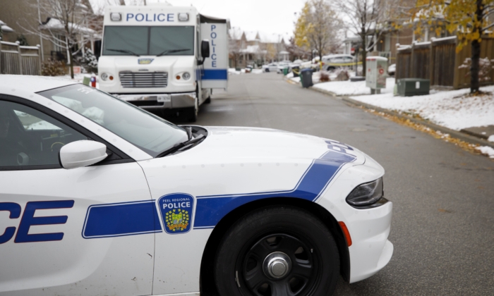 Majority of Canadians Lack Confidence in Police Response to Rising Auto Theft: Poll