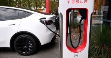 Petrol Car Drivers to Face Fines for Parking at EV Charging Slots in South Australia