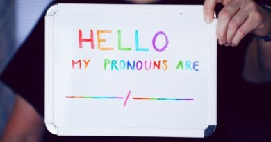 Ontario Courts to Ask for Pronouns Declaration