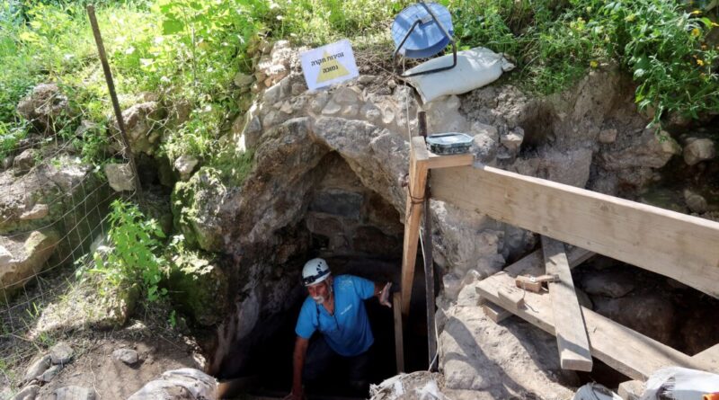 Underground Hideout From Nearly 2,000 Years Ago Unearthed in Israel