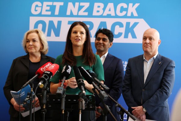 New Zealand Clamps Down on Work Visas to Stem ‘Unsustainable’ Tide of Immigrants