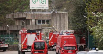 At Least 3 Dead and 4 Missing in an Explosion at Hydroelectric Plant Near Bologna