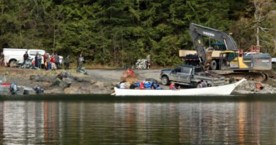 BC Rescue Team Regroups After Little Orca Thwarts Capture in Remote Lagoon