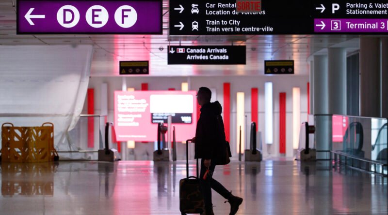 Airline Caterers Go on Strike, Affecting Travellers on Flights via Pearson Airport