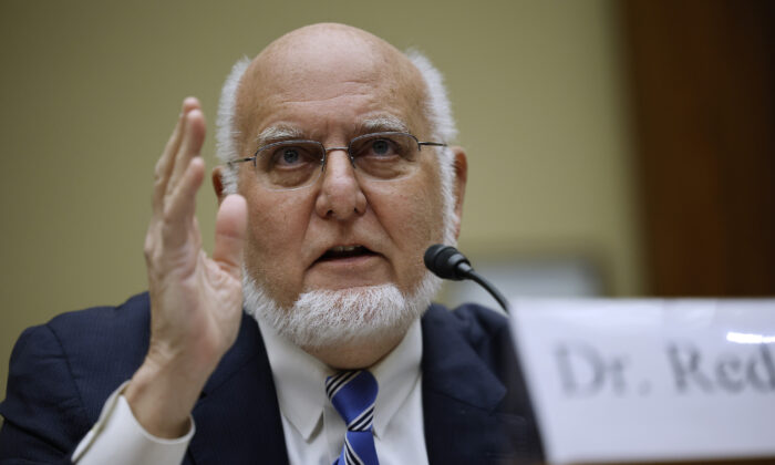 Ex-CDC Director Warns Gain-of-Function Research on Bird Flu Could Spark ‘Great Pandemic’