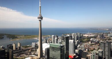 How to Visit the CN Tower for Free With a Toronto Public Library Card