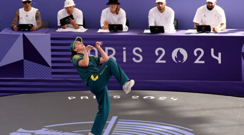 Breakdancer ‘Raygun’ Hops Out